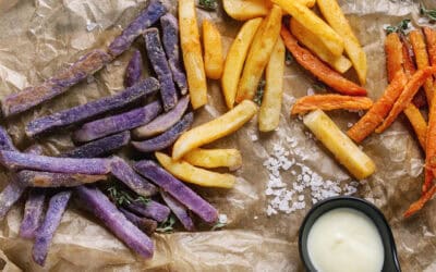 Top 10 Must-Have Wedding Midnight Snacks to Keep the Party Going